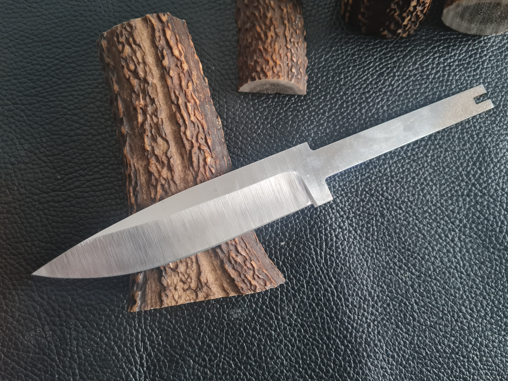 Appache 5" Hidden Tang, Hollow Grind - Elmax Knife Blank